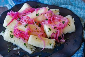 Yuca con Mojo 
Cassava root drizzled with a zesty garlic-citrus sauce.