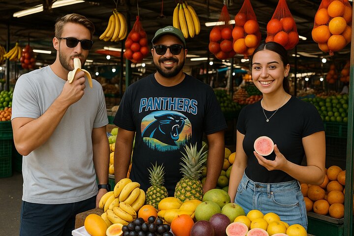 Guided Tasting of 15+ Tropical Fruits in Playa del Carmen