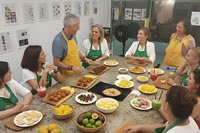 3h Tasting Session in Cartagena with 34 Local Foods & Drinks