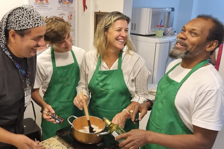 3h Cooking Class in São Paulo with 9 Recipes & Bottomless Drinks