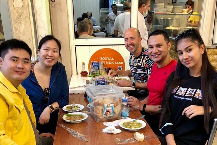 Half-Day Rio Food Crawl with 15+ Traditional Brazilian Tastings — foto 3