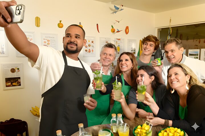 Panamanian Drinks and Appetizers Workshop in Panama City
