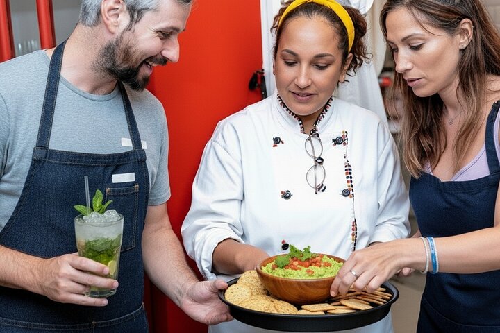 3-hour Andean Cooking Class in Quito with a Local instructor