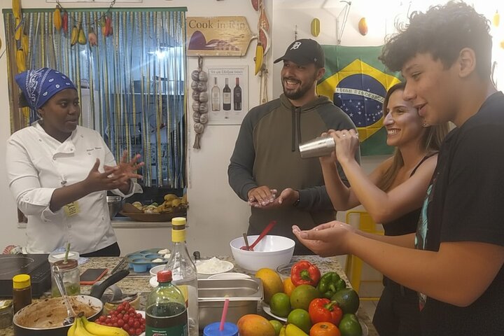 3h Cooking Class in Florianopolis: 9 Recipes & Bottomless Drinks