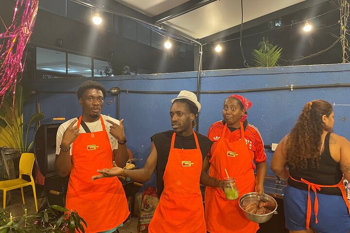Brazilian BBQ Cooking & Drinks Class + Patio Party in Copacabana — foto 4
