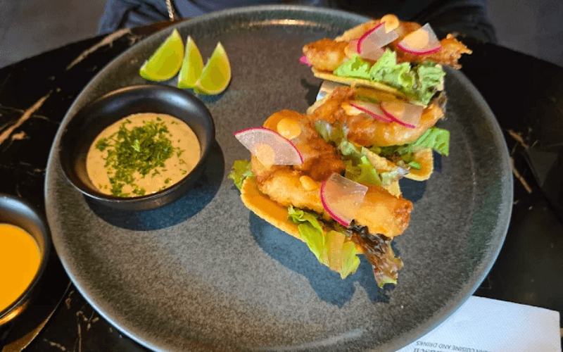 Lazotea Restaurant & Rooftop