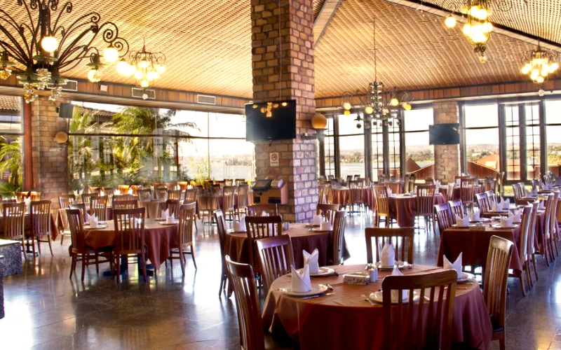 7 Best Spots for Fine Dining in Brasília: A Gourmet Guide (2026)